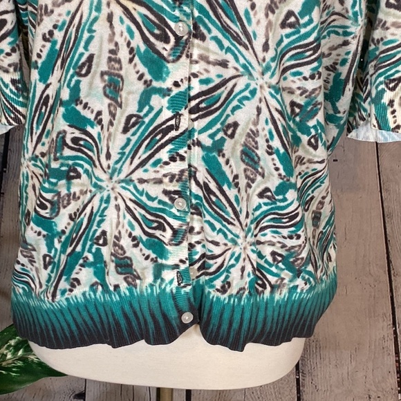 Ann Taylor XL white with teal, black and gray design with 1/3 sleeves - Picture 3 of 8